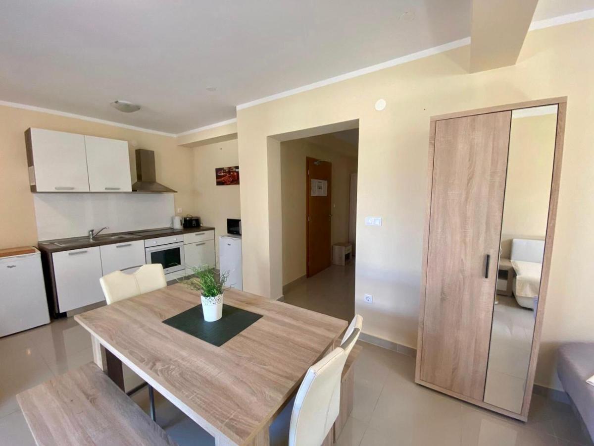 Atrium Novalja Daire Dış mekan fotoğraf