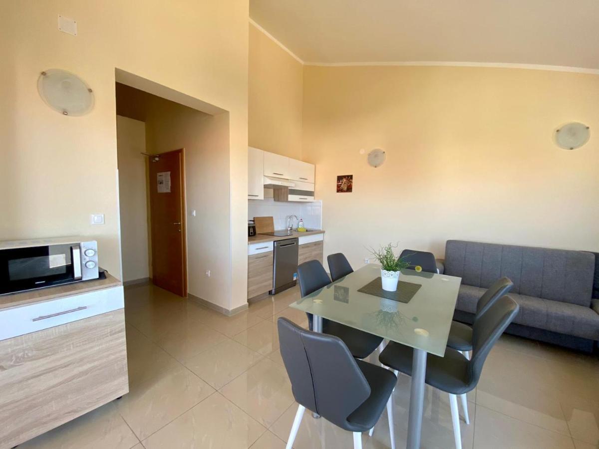 Atrium Novalja Daire Dış mekan fotoğraf