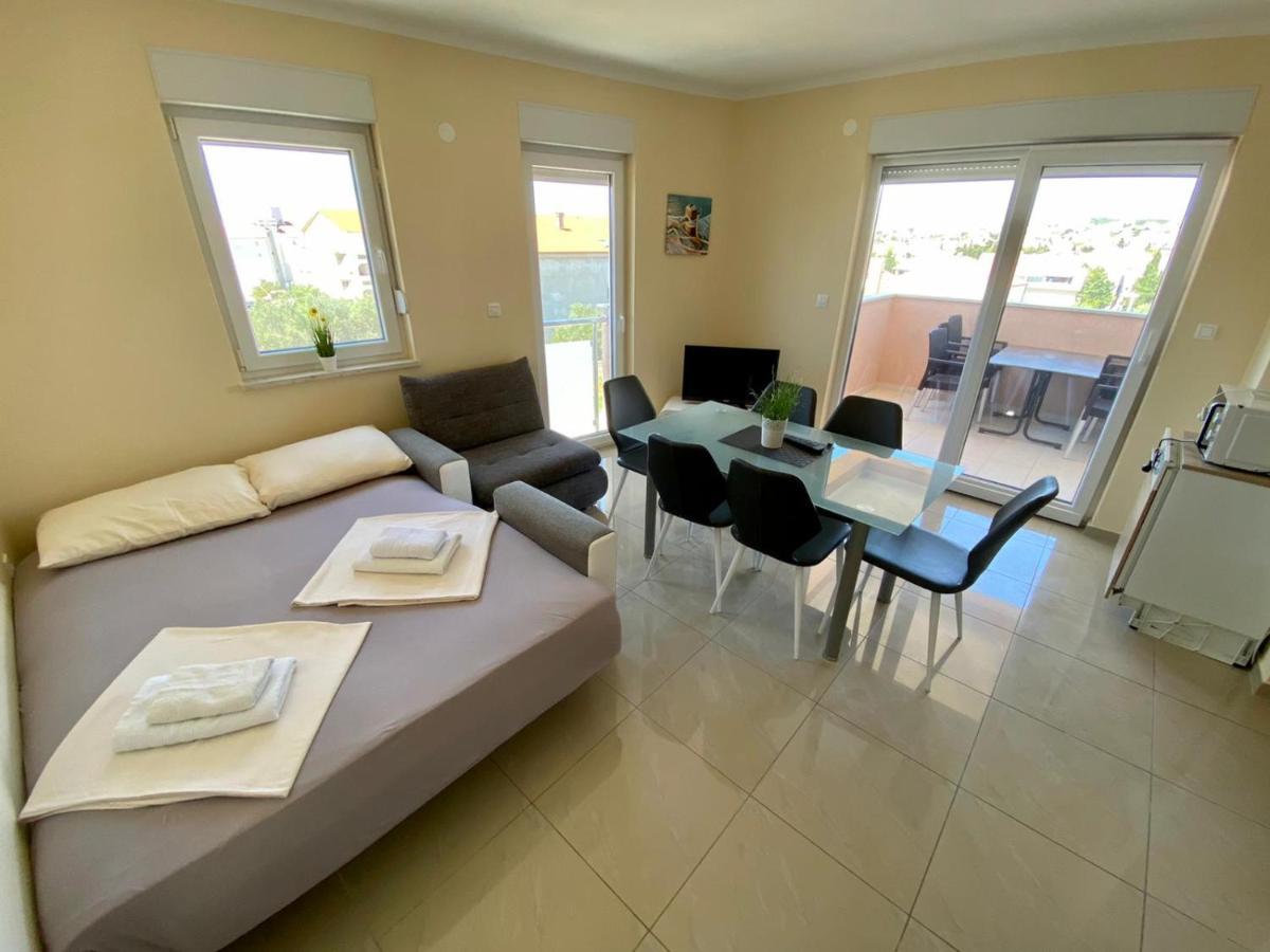 Atrium Novalja Daire Dış mekan fotoğraf