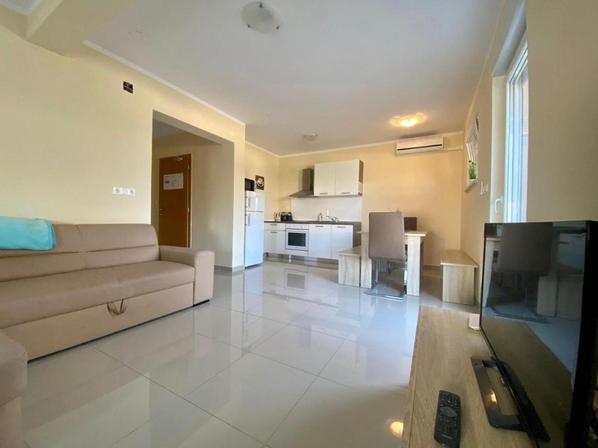 Atrium Novalja Daire Dış mekan fotoğraf
